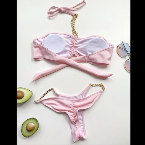 Chain Ruched Halter Bikini Swimsuit👙🌟 - Picture 2 of 7